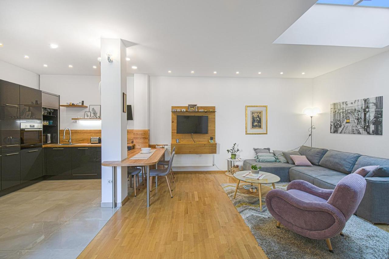 F9 And New F9 Apartment Zagreb Ngoại thất bức ảnh