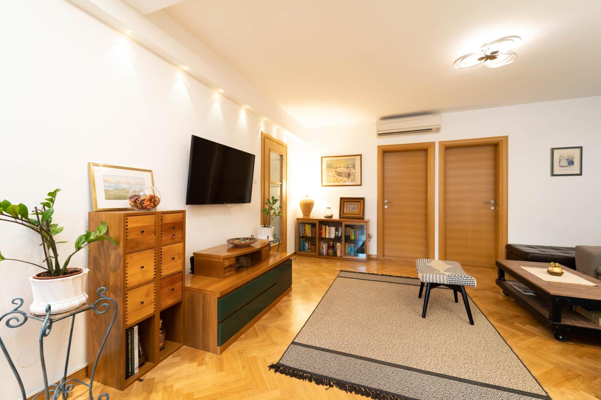 F9 And New F9 Apartment Zagreb Ngoại thất bức ảnh